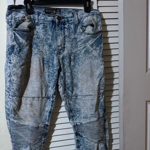 Light Blue Skinny Jeans